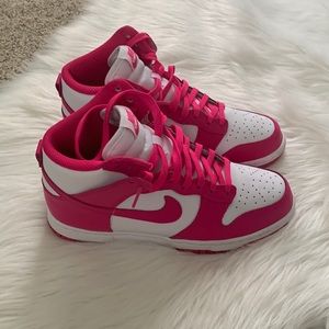 Womens nike dunk high pink